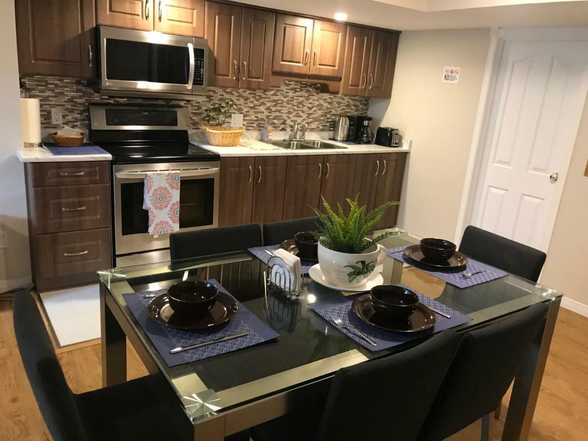 Self Check-In Spacious Apartment With Full Kitchen Ottawa Exterior foto